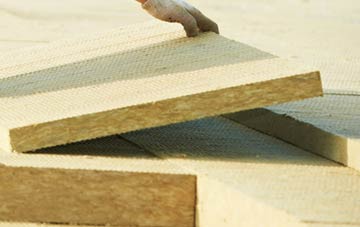 measuring Long Thurlow tapered insulation